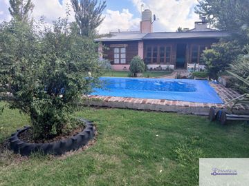 Casa quinta en venta de 2700m2 ubicado en 9 de Julio