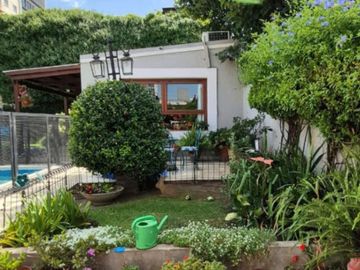 Casa en venta de 3 dormitorios c/ cochera en Tandil