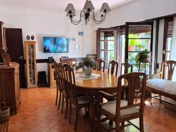 Casa en venta de 3 dormitorios c/ cochera en Tandil