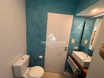 Casa en venta de 3 dormitorios con Pileta. APTO CRÉDITO. El Recodo.