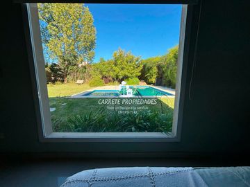 Casa en venta de 3 dormitorios con Pileta. APTO CRÉDITO. El Recodo.