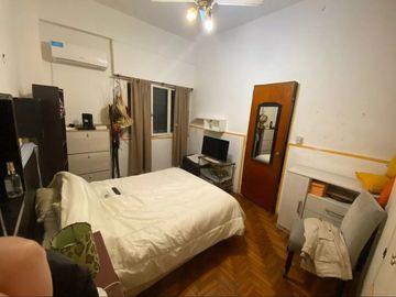 PH en Boedo, 1er piso por escaleras. SIN EXPENSAS. CON PATIO Y TERRAZA