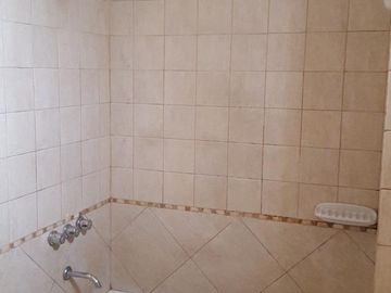 DEPARTAMENTO DE 1 DOR 70 E/ 7 Y 8