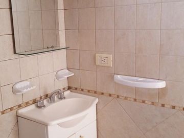DEPARTAMENTO DE 1 DOR 70 E/ 7 Y 8
