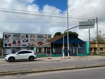 122 Y 52-GALPÓN EN VENTA