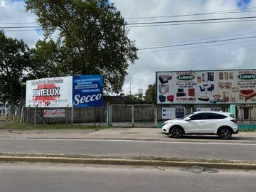 122 Y 52-GALPÓN EN VENTA