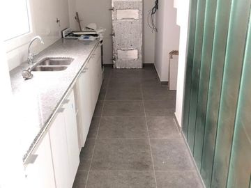 44 E/ 16 Y 17 - DUPLEX DE 3 DOR