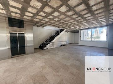 43 e/ 10 y 11- EDIFICIO EN VENTA