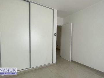 Departamento en venta de 2 dormitorios c/ cochera en 9 de Julio