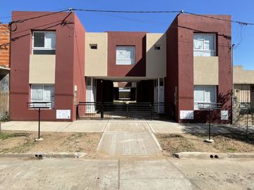 Departamento en venta de 2 dormitorios c/ cochera en 9 de Julio