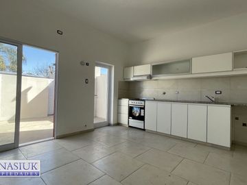 Departamento en venta de 3 dormitorios c/ cochera en 9 de Julio