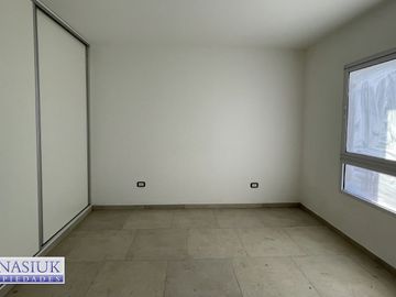 Departamento en venta de 3 dormitorios c/ cochera en 9 de Julio