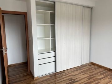 7 e/ 39 y Plaza Olazábal- DEPTO DE 3 DOR