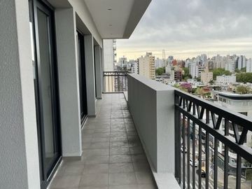 7 e/ 39 y Plaza Olazábal- DEPTO DE 3 DOR