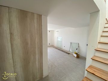 Departamento tipo duplex en venta de 2 dormitorios en Quinta sección