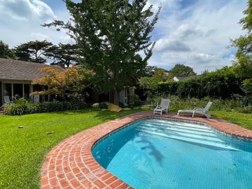 Casa en venta de 4 dormitorios c/ cochera en Malvinas Argentinas