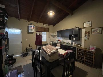 Casa en venta de 2 dormitorios c/ cochera en 9 de Julio