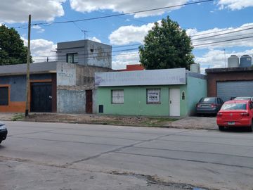 Casa en venta de 2 dormitorios en Florencio Varela