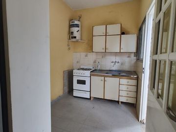 Casa en venta de 2 dormitorios en Florencio Varela