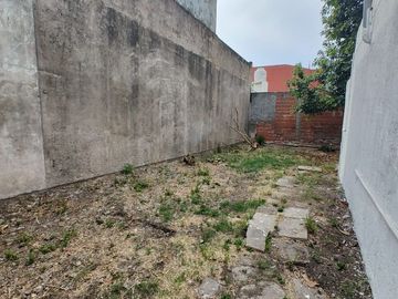 Casa en venta de 2 dormitorios en Florencio Varela