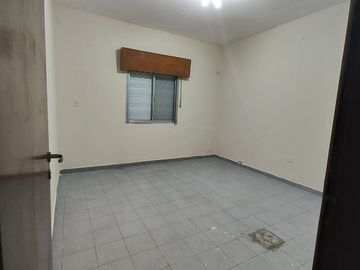 Casa en venta de 2 dormitorios en Florencio Varela