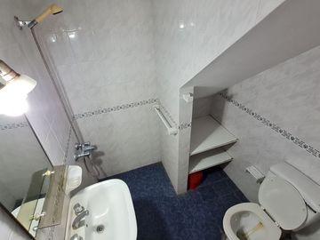 Dúplex en venta de 2 dormitorios c/ cochera en Costa Azul