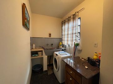 Casa en venta de 2 dormitorios c/ cochera en 9 de Julio