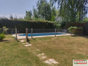 Venta  Canning Casa 4 Dormitorios Parque Y Piscina Belleville
