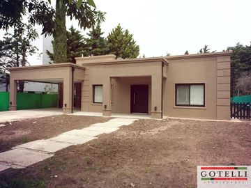 Venta Canning Hermosa Casa De 3 Dormitorios Llave En Mano - Brickland Barrio Cerrado