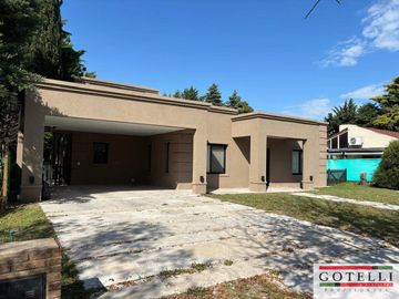 Venta Canning Hermosa Casa De 3 Dormitorios Llave En Mano - Brickland Barrio Cerrado