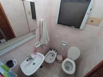 Departamento en venta de 2 dormitorios c/ cochera en San Bernardo