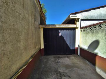 Departamento en venta de 2 dormitorios c/ cochera en San Bernardo