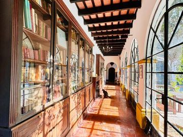 Excepcional Casa colonial auténtica en Alquiler en Martínez