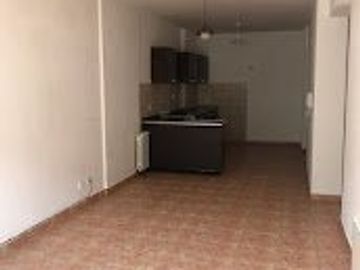 3 Ambientes Contrafrente Con Balcon