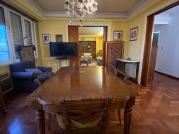 Semi Piso De Categoria En Venta Alsina 162