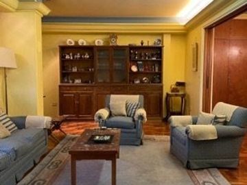 Semi Piso De Categoria En Venta Alsina 162