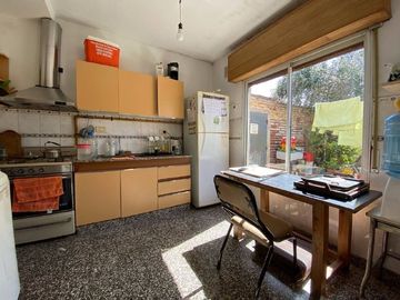Casa En Venta - General Paz al 500