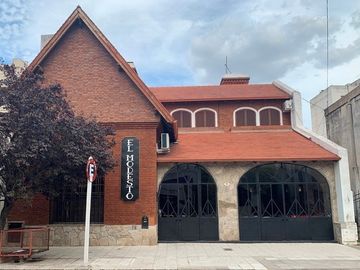 Venta Hermosa Propiedad En Casanova 300. Ideal Inversores