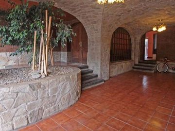 Venta Hermosa Propiedad En Casanova 300. Ideal Inversores