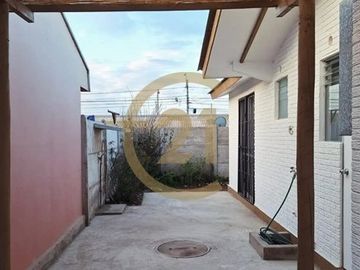Se vende casa en Villa La Florida, La Serena