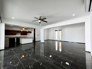 CASA VENTA MÉRIDA, 4 HABITACIONES, ALBERCA, 559 DE CONSTRUCCIÓN, BELLAVISTA, DZITYÁ.