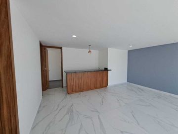 CASA EN VENTA EN LOMAS DE ANGELÓPOLIS