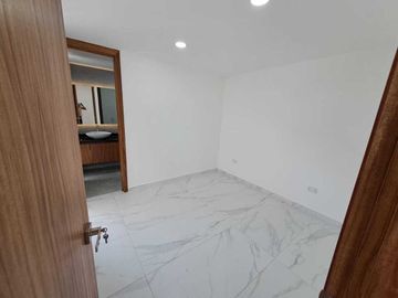 CASA EN VENTA EN LOMAS DE ANGELÓPOLIS