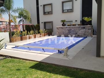 Casa San Sebastían en Fraccionamiento Ziburúa  San Isidro Juriquilla. - (3)