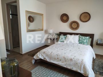 Casa San Sebastían en Fraccionamiento Ziburúa  San Isidro Juriquilla. - (3)