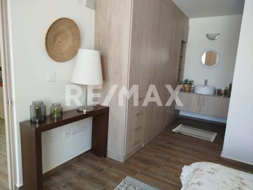 Casa San Sebastían en Fraccionamiento Ziburúa  San Isidro Juriquilla. - (3)