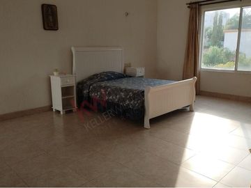 RESIDENCIA EN VENTA DENTRO DE CONDOMINIO PEDREGAL DE QUERÉTARO QUE SE ENCUENTRA CON UNA EXCELENTE UBICACIÓN   A 1 MINUTO DE BERNARDO QUINTANA