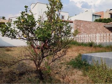 RESIDENCIA EN VENTA DENTRO DE CONDOMINIO PEDREGAL DE QUERÉTARO QUE SE ENCUENTRA CON UNA EXCELENTE UBICACIÓN   A 1 MINUTO DE BERNARDO QUINTANA