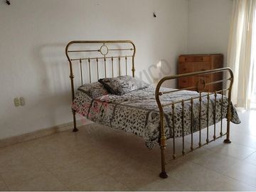 RESIDENCIA EN VENTA DENTRO DE CONDOMINIO PEDREGAL DE QUERÉTARO QUE SE ENCUENTRA CON UNA EXCELENTE UBICACIÓN   A 1 MINUTO DE BERNARDO QUINTANA