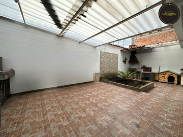 Casa de venta en Totoracocha – código:21687